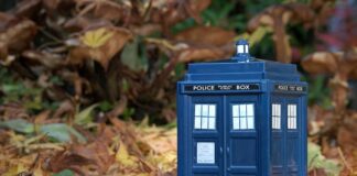 Kto pierwszy wychodzi z kościoła?