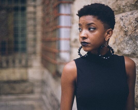 Czy kolczyki Chanel są złote? Czy kolczyki Chanel są złote?