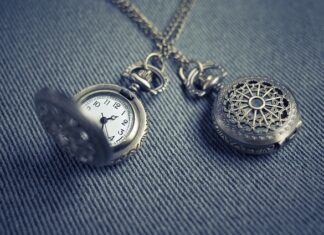 Jak zrobić naszyjnik z filcu? Jak zrobić naszyjnik z filcu?