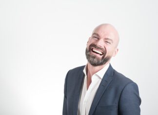 Jak się nosić opaskę na gumce? Jak się nosić opaskę na gumce?