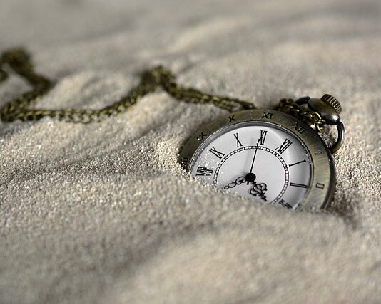 Czy na Ponadczasowi są oryginalne zegarki?